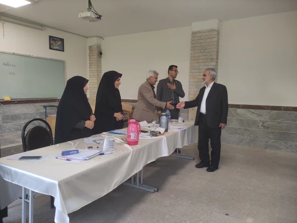 آغاز مصاحبه پذیرفته شدگان آزمون استخدامی پیمانی آموزش و پرورش
 6