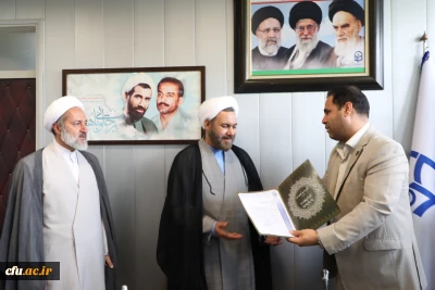 طی حکمی از سوی سرپرست دانشگاه:

مشاور رئیس دانشگاه در پیگیری مطالبات و منویات مقام معظم رهبری در بیانیه گام دوم انقلاب اسلامی و سند تحول بنیادین و ارتقاء کمی و کیفی دانشگاه فرهنگیان منصوب شد