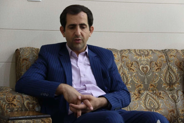 سرپرست دانشگاه فرهنگیان یزد با رئیس بنیاد نخبگان استان دیدار کرد
 3