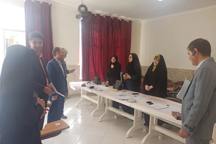 مصاحبه پذیرفته شدگان آزمون استخدامی پیمانی آموزش و پرورش 4