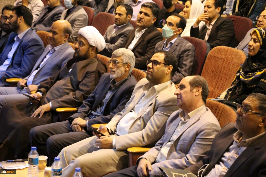 انسان های بزرگ، هیچ پیشه ای را مهم تر، ارزشمندتر و گراسنگ تر از پیشه معلمی نمی دانند 7