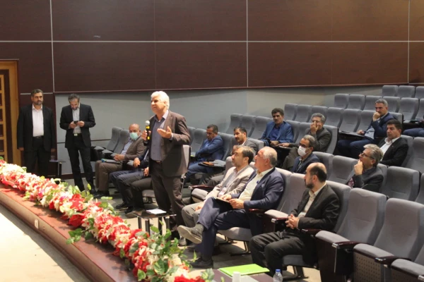 تاثیر رفتار مسئولین دانشگاه بر عملکرد دانشجو معلمان و به تبع تاثیر مضاعف بر عملکرد دانش آموزان 5