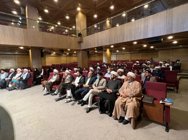 رویکرد اصلی دفاتر نهاد، تقویت برنامه های شاخص و جریان ساز است 9