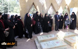 تجدید میثاق دانشجومعلمان شرکت کننده در جشنواره رویش با آرمان های شهدا 4