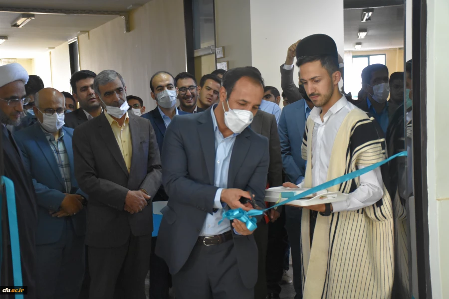 افتتاحیه نمایشگاه دستاوردها و توانمندی های دانشجویان قطب 2 کشور 3