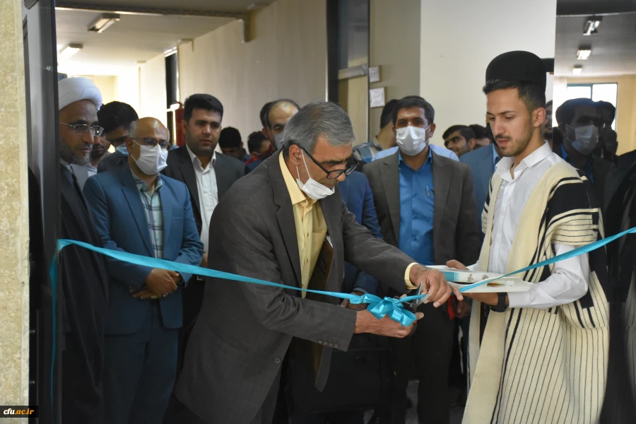 افتتاحیه نمایشگاه دستاوردها و توانمندی های دانشجویان قطب 2 کشور 2