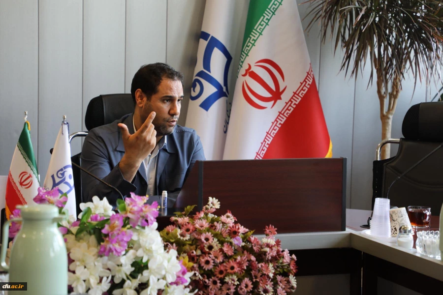 مفهوم شهادت و ایثار اصالت دارد و باید آن را بزرگ داشت 8