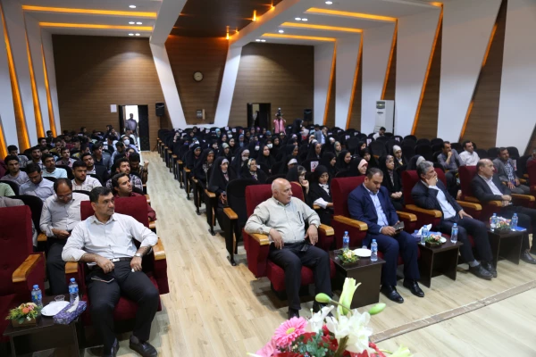 مراسم اختتامیه جشنواره رویش قطب پنج در گرگان برگزارشد. 11