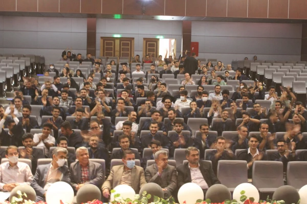 آیین دانش آموختگی دانشجو معلمان ورودی 97 از دریچه دوربین 4