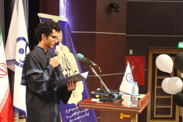 آیین دانش آموختگی دانشجو معلمان ورودی 97 از دریچه دوربین 16