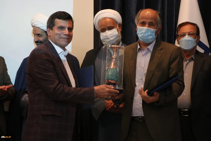 مراسم تکریم و معارفه ی مدیریت امور پردیس های دانشگاه فرهنگیان استان اصفهان 3
