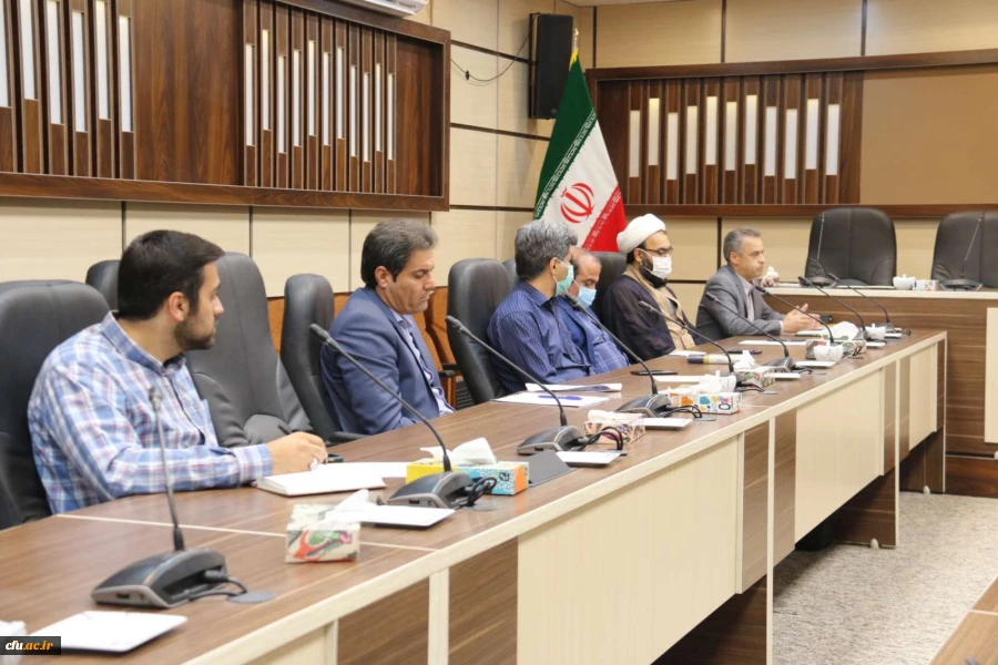 برگزاری جلسه قرارگاه استانی دوره تابستانی دانشجومعلمان رشته آموزش ابتدایی ورودی 98
 2