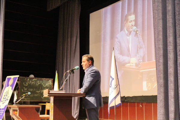 دروس تعلیم و تربیت اسلامی تزئینی نیست و باید معلم دین دار و شخصیت ساز پرورش دهد 3