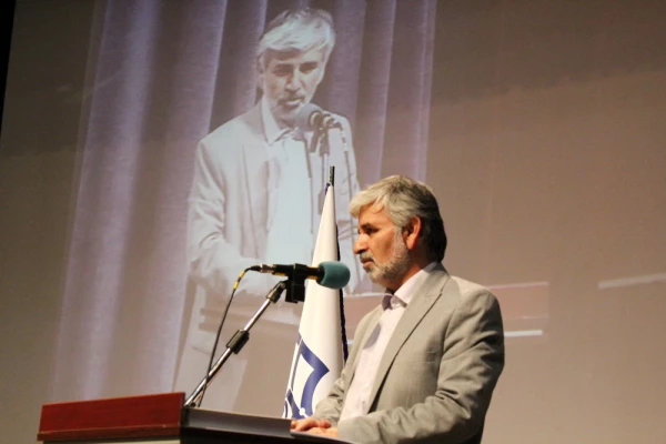 دروس تعلیم و تربیت اسلامی تزئینی نیست و باید معلم دین دار و شخصیت ساز پرورش دهد 7