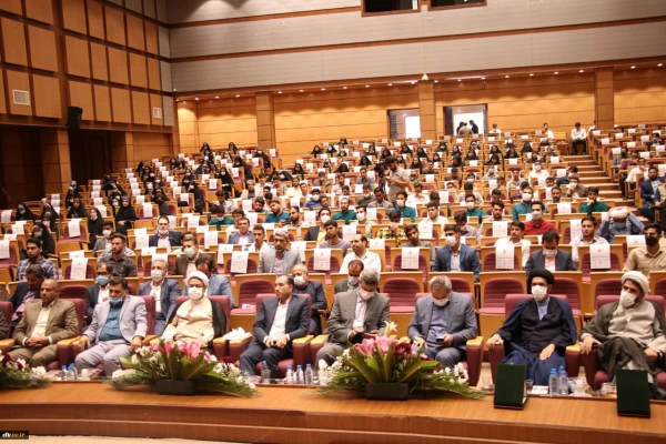 معلم، عامل حرکت دانش آموز از تعلیمات دینی به سوی تربیت دینی است 3