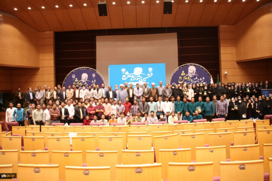 معلم، عامل حرکت دانش آموز از تعلیمات دینی به سوی تربیت دینی است 5