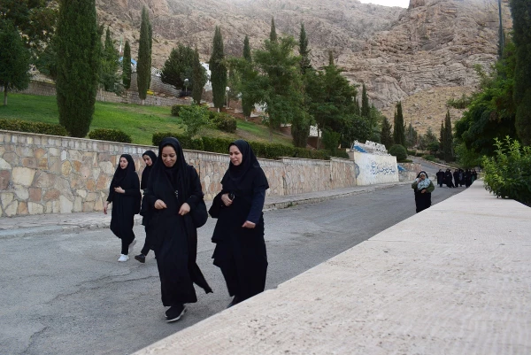 همایش پیاده روی کارکنان، اساتید و دانشجویان دانشگاه فرهنگیان کرمانشاه 7