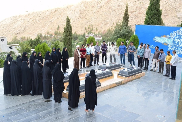 همایش پیاده روی کارکنان، اساتید و دانشجویان دانشگاه فرهنگیان کرمانشاه 8