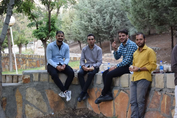 همایش پیاده روی کارکنان، اساتید و دانشجویان دانشگاه فرهنگیان کرمانشاه 9