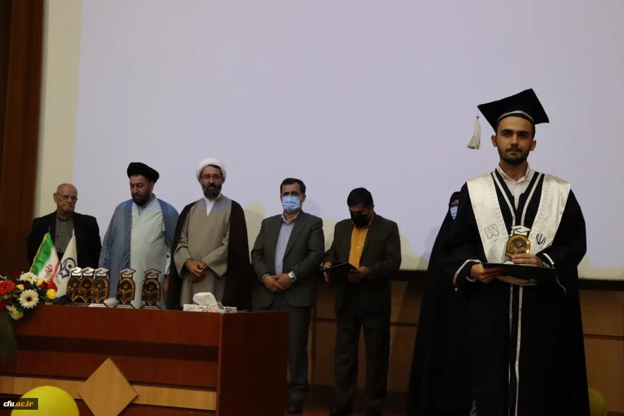 آیین دانش آموختگی دانشجومعلمان ورودی سال97 دانشگاه فرهنگیان گیلان 9