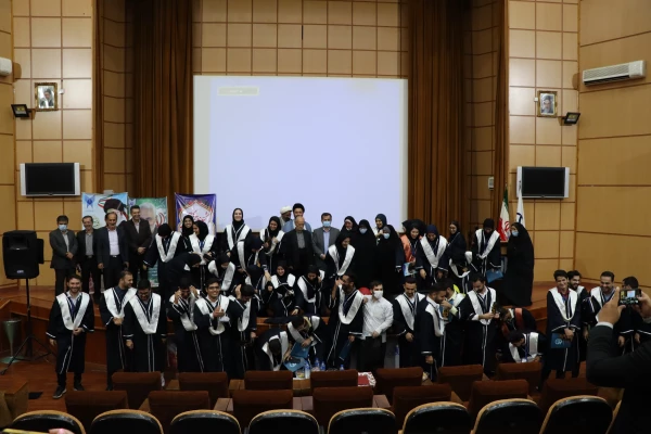 آیین دانش آموختگی دانشجو معلمان ورودی 97 دانشگاه فرهنگیان گیلان 4