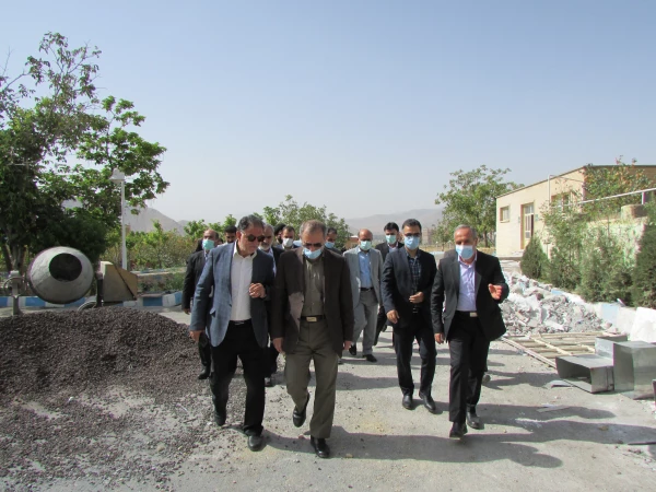 بازدید استاندار از پردیس های دانشگاه فرهنگیان استان 5