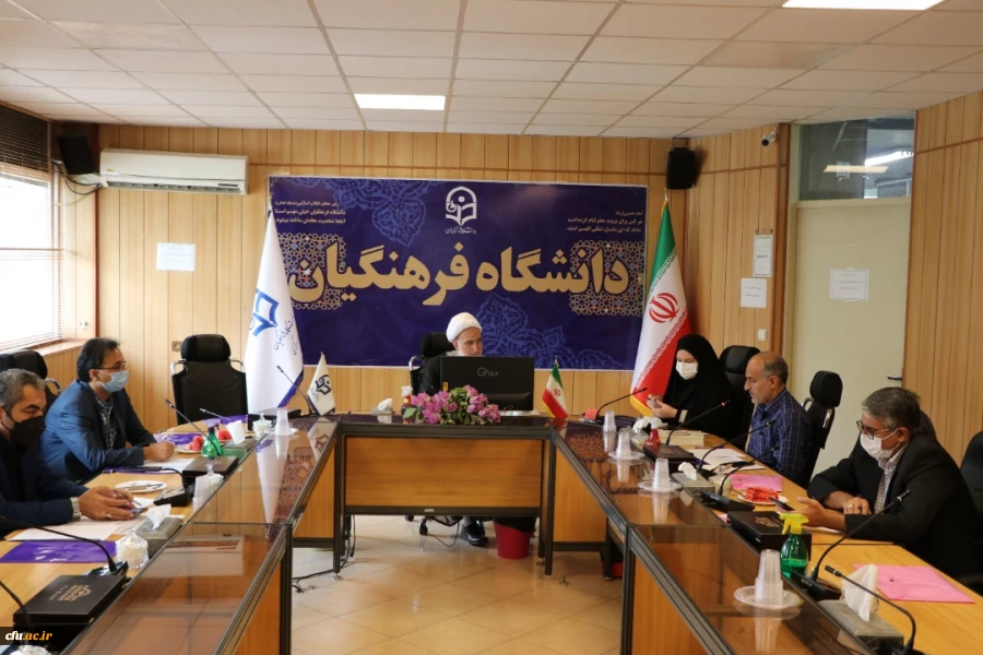 شانزدهمین جلسه کمیته ناظر بر نشریات دانشجویی دانشگاه فرهنگیان با حضور حجت الاسلام والمسلمین دکتر مبشری معاون فرهنگی و اجتماعی، دانشجومعلمان نماینده نشریات و دیگر اعضا برگزار شد.  6