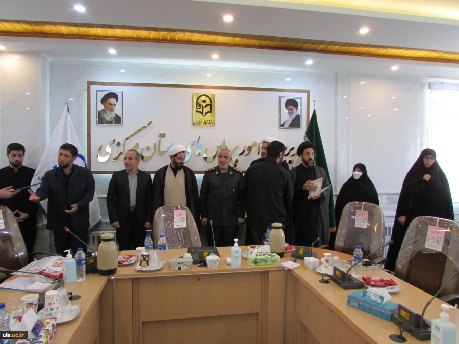 مراسم تکریم و معارفه مسئولین بسیج دانشجویی پردیس های استان 8