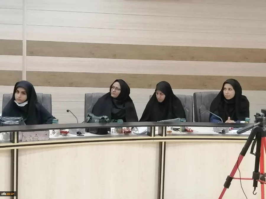 سخنرانی حجت الاسلام و المسلمین دکتر مبشری سرپرست محترم معاونت فرهنگی و اجتماعی دانشگاه فرهنگیان در وبینار کشوری برپایی مجالس عزاداری شهدای کربلا توسط هیئت های مذهبی دانشجویی پردیس ها و مراکز از محل سالن جلسات مدیریت امور پردیس های دانشگاه فرهنگیان استان ا