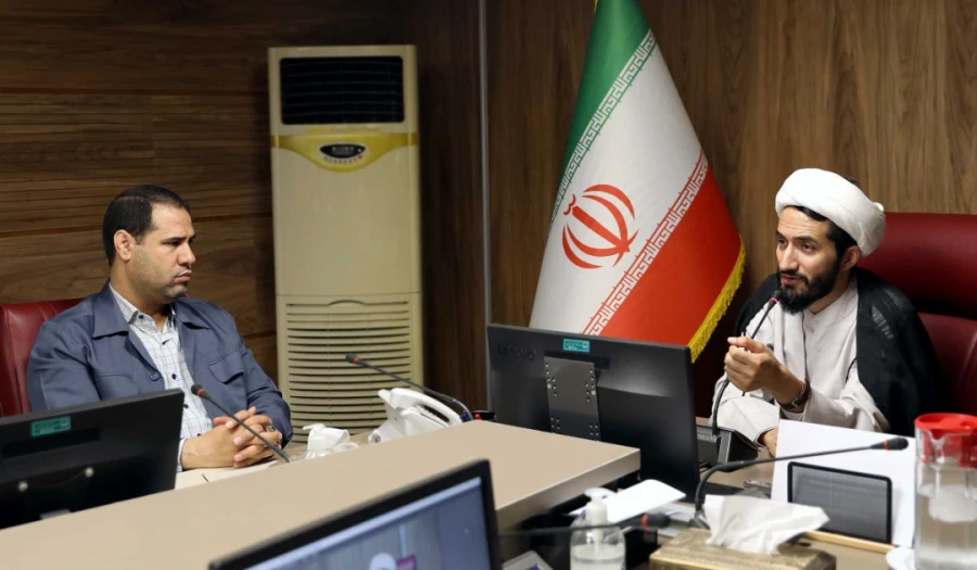 نهضت تولید منابع آموزشی با همکاری سازمان پژوهش و برنامه ریزی درسی
 3