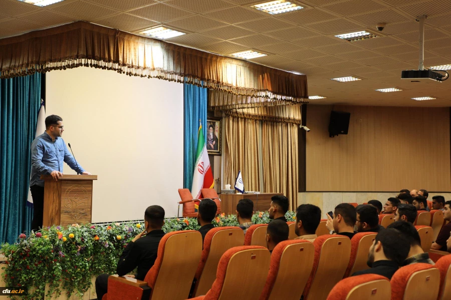 دیدار جمعی از دانشجو معلمان استان خوزستان با دکتر صحرایی، سرپرست دانشگاه فرهنگیان  3