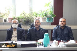 « شرافتی بالاتر از تربیت معلم نیست » 8