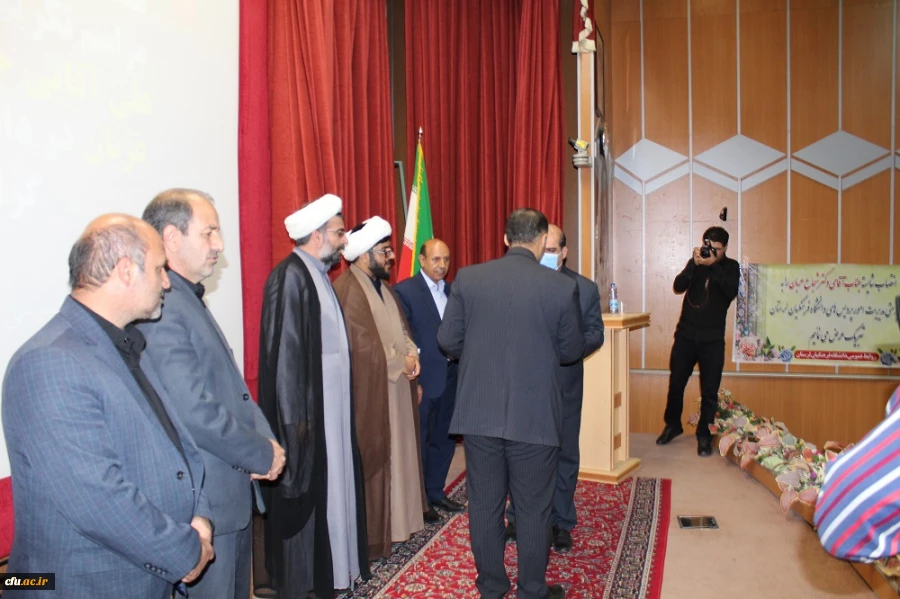آیین تکریم و معارفه روسای سابق و جدید دانشگاه فرهنگیان لرستان
