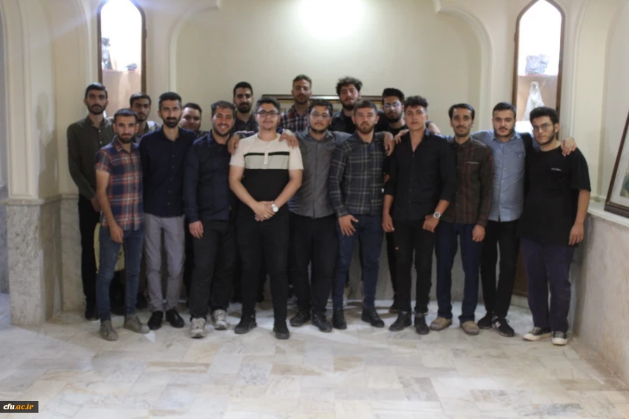 تجدید میثاق با شهدای والا مقام و بازدید از موزه دفاع مقدس 3