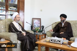 دیدار با آیت الله اعرافی امام جمعه قم و عضو هیات امنای دانشگاه 2