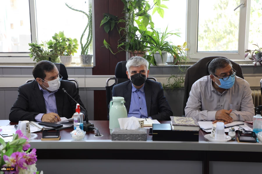 مدیران با تدبیر راهکار درمسائل مجاهدانه گره گشایی کنند 7