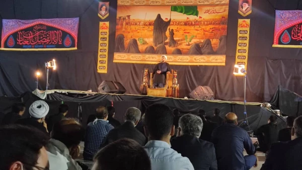 شما می توانید، نفوس هایی را تربیت کنید که یار امام زمان شوند، یا با یک بی توجهی، باعث سقوط آنان شوید. 7