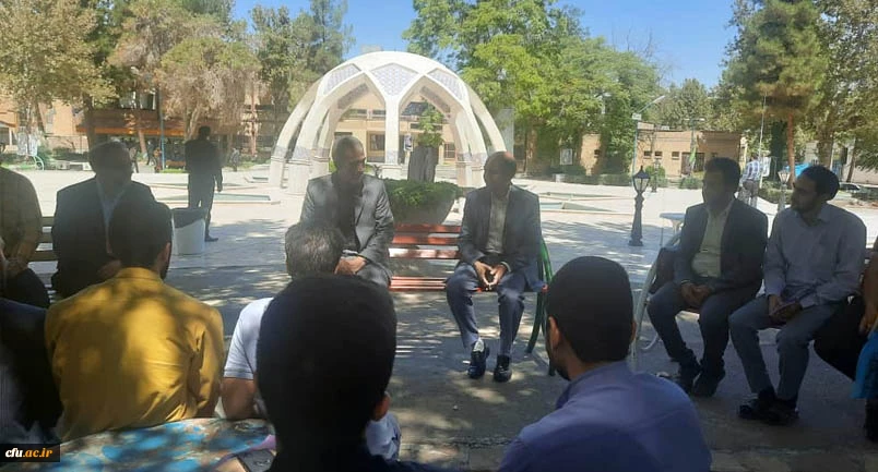 بازدید سرزده وزیر آموزش و پرورش از پردیس شهید بهشتی مشهد