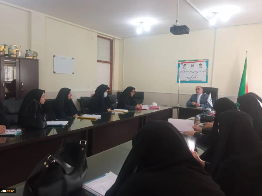 رگزاری جلسه توجیهی با عوامل اجرایی و مصاحبه گران معرفی شدگان چندبرابر ظرفیت ورود به دانشگاه فرهنگیان  2