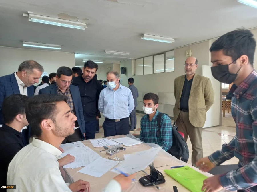 بازدید دکتر علی اکبر کجباف از روند مصاحبه ی داوطلبان ورود به دانشگاه استان اصفهان 17