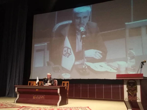 برگزاری دوره آموزشی کارشناسان مسئول خدمات آموزشی و رابطان نظام وظیفه ،قزوین
 15