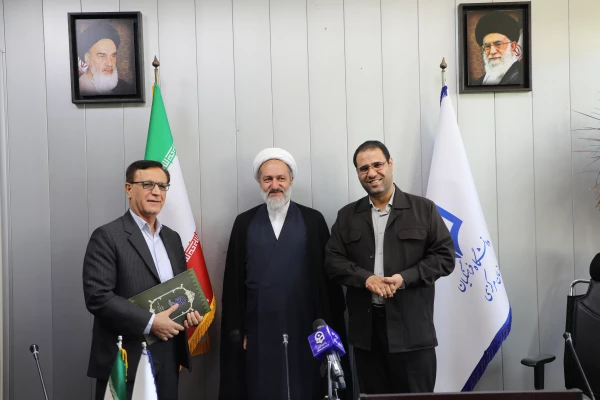 تکریم و معارفه مدیریت همکاری های علمی و بین المللی 3