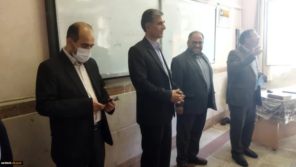 بازدید انصاری راد از فرایند اجرایی مصاحبه داوطلبان ورود به دانشگاه فرهنگیان 8