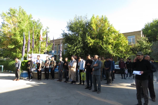 اعزام اولین کاروان دانشجویی دانشگاه فرهنگیان استان مرکزی به مراسم پیاده روی اربعین 4