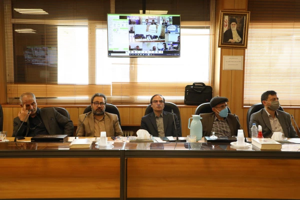 نشست مدیران گروه های آموزشی 8