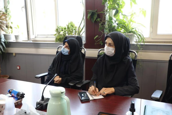  فرایند تولید آزمون باید فرایند تولید گفتمان آموزش جدید باشد 6