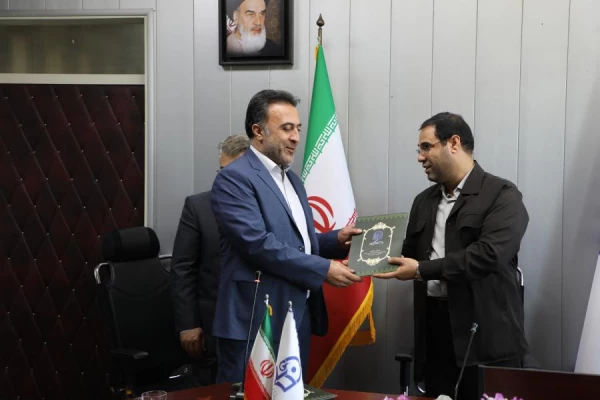  فرایند تولید آزمون باید فرایند تولید گفتمان آموزش جدید باشد 11