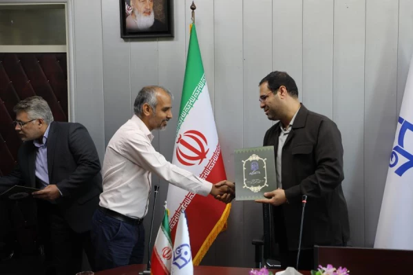  فرایند تولید آزمون باید فرایند تولید گفتمان آموزش جدید باشد 15