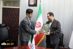  فرایند تولید آزمون باید فرایند تولید گفتمان آموزش جدید باشد 21