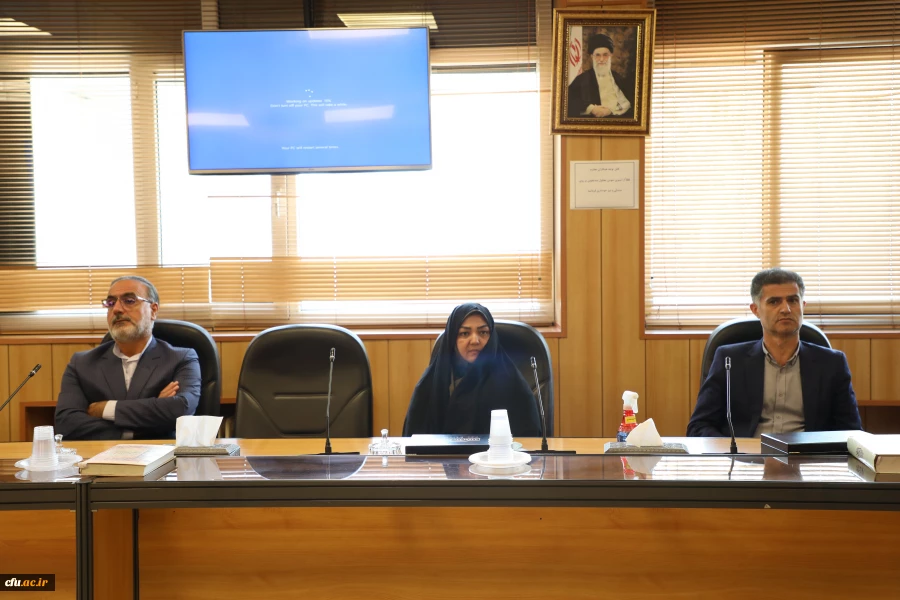 دیدار و نشست صمیمی همکاران حوزه معاونت دانشجویی با دکتر انصاری راد : 5